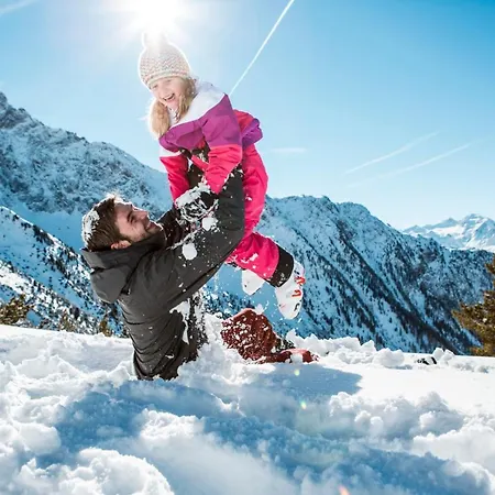 Ξενοδοχείο με διαμερίσματα Oetztal Residenz 4*