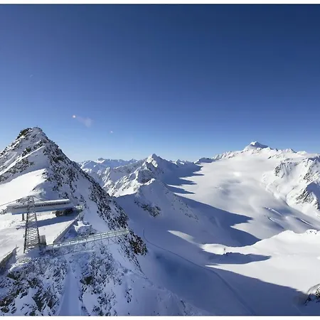 Oetztal Residenz מלון דירות 4*
